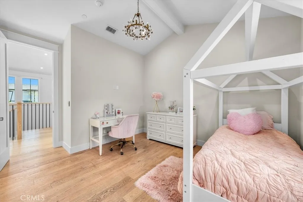 910 28th Street, Manhattan Beach, California 90266 home-pic-37